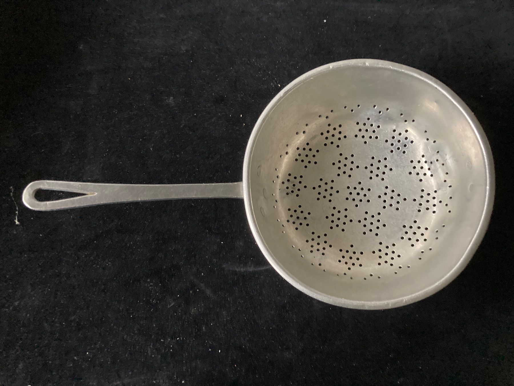 Elettrodomestici da cucina: Grosses Aluminium - Sieb – Usato da Zürich venduto da Chaeffeler