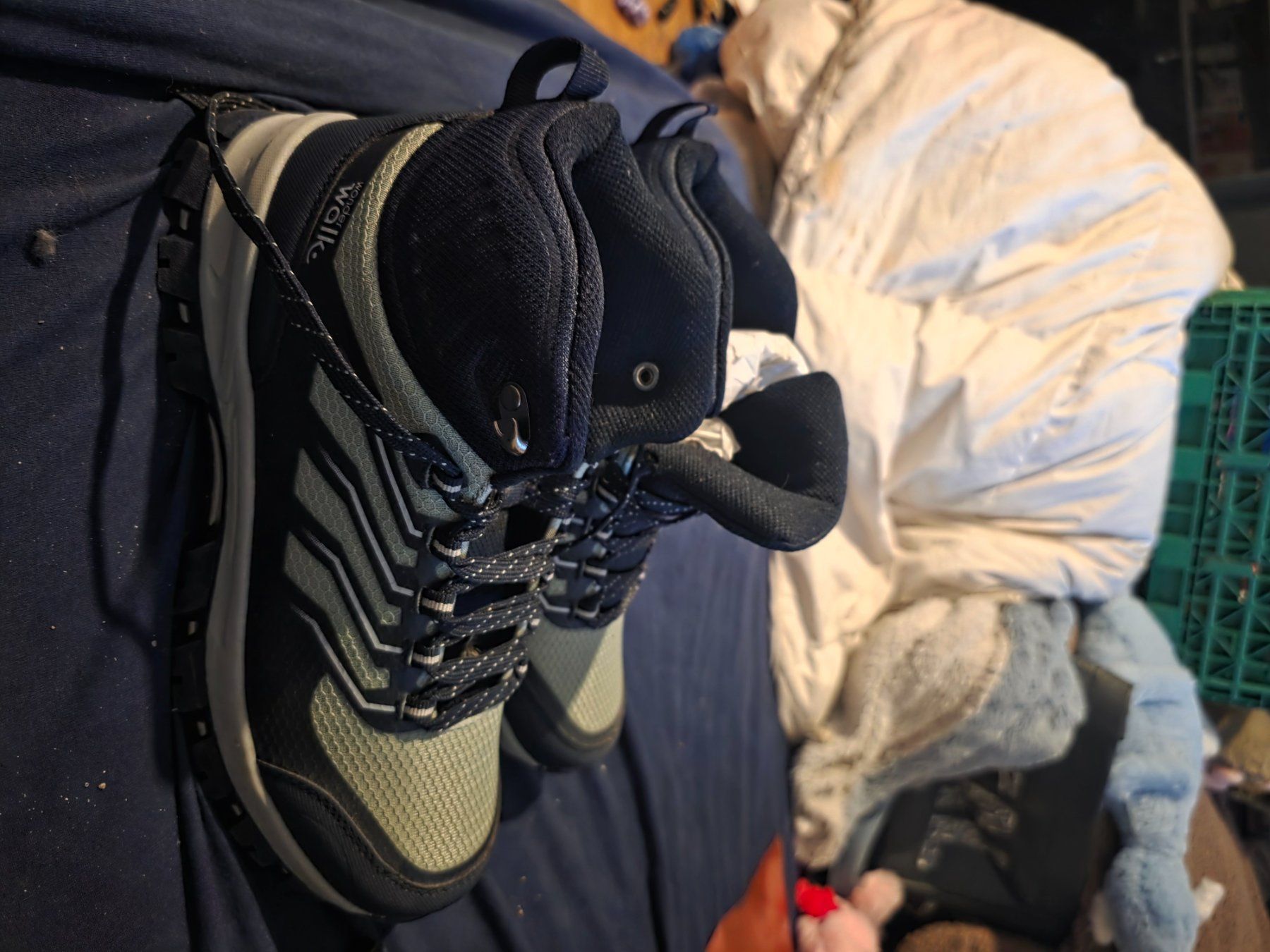 Scarpe da donna: Wanderwalk Wanderschuhe Damen Grösse 40 neu – Nuovo (secondo la descrizione) da Frauenfeld venduto da ett_57y9 1