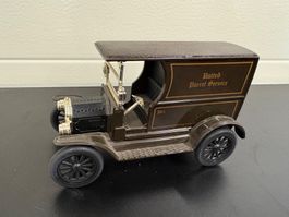 Modellauto UPS Lieferwagen Ford T 1920 gut erhalt.