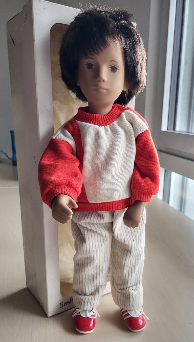 Sasha Morgenthaler Puppen: Antike Sasha Puppe Gregor, ca. 1985, dunkelhaarig – Gebraucht aus Guntershausen von Luzia62 1
