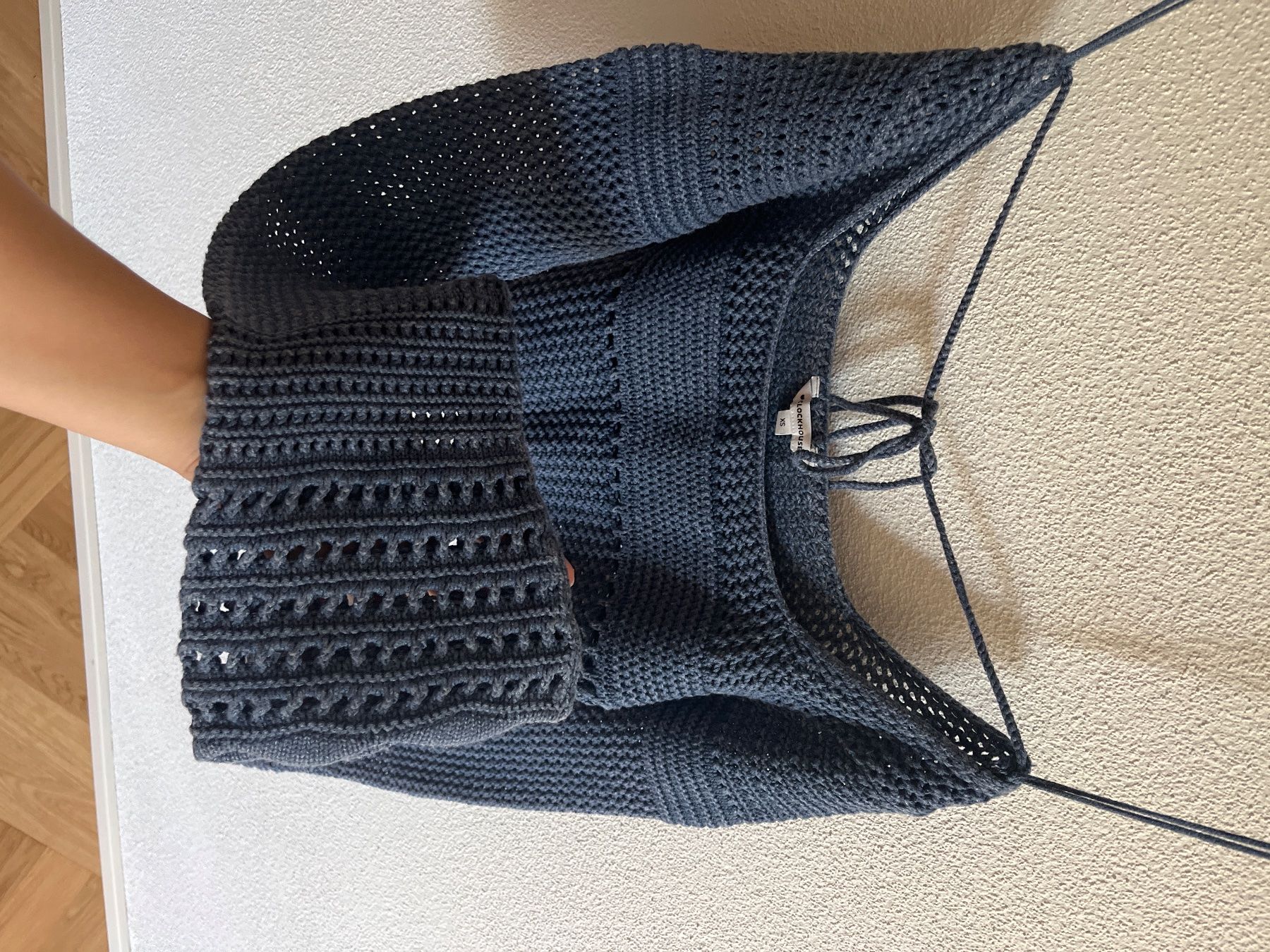 Pullover & Sweatshirts: Crochet crop sweater – Neu (gemäss Beschreibung) aus Zürich von ste_89cs 2