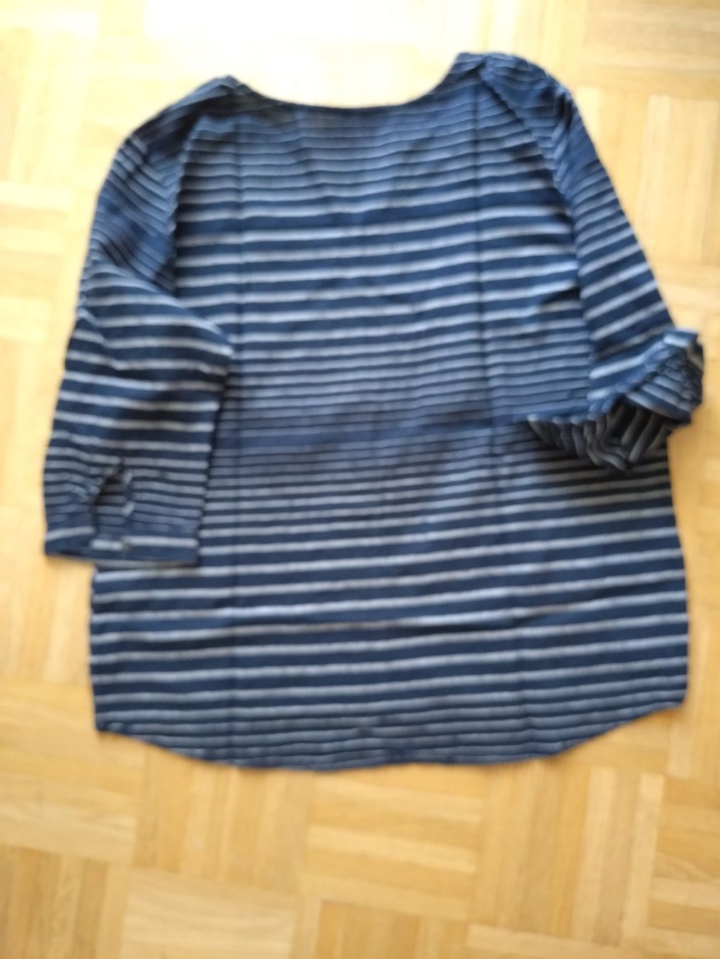 Esprit Top: Chemisier Esprit rayé bleu et blanc, taille 40 – Usato da Genève venduto da mar_2kgm 4