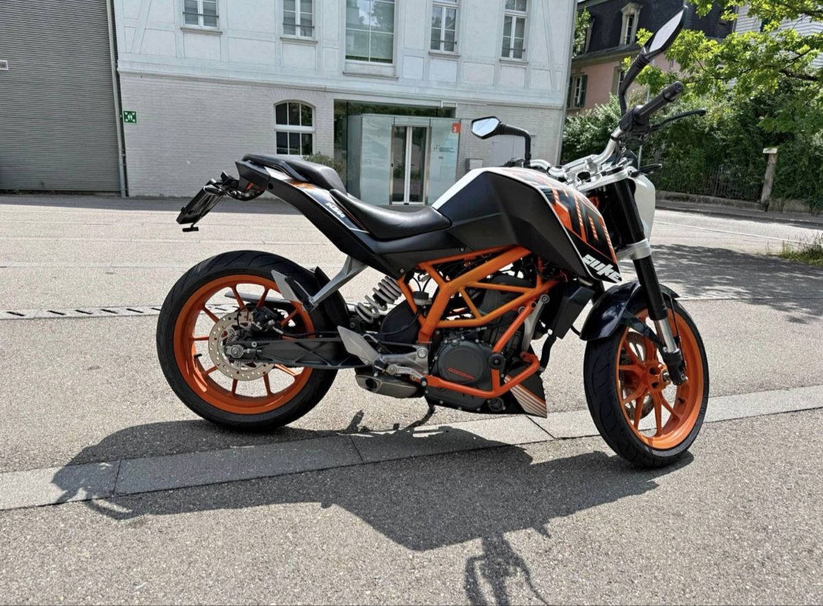 KTM Altro: Ktm duke 390 – Usato da Wangen an der Aare venduto da dus_nnf8 1