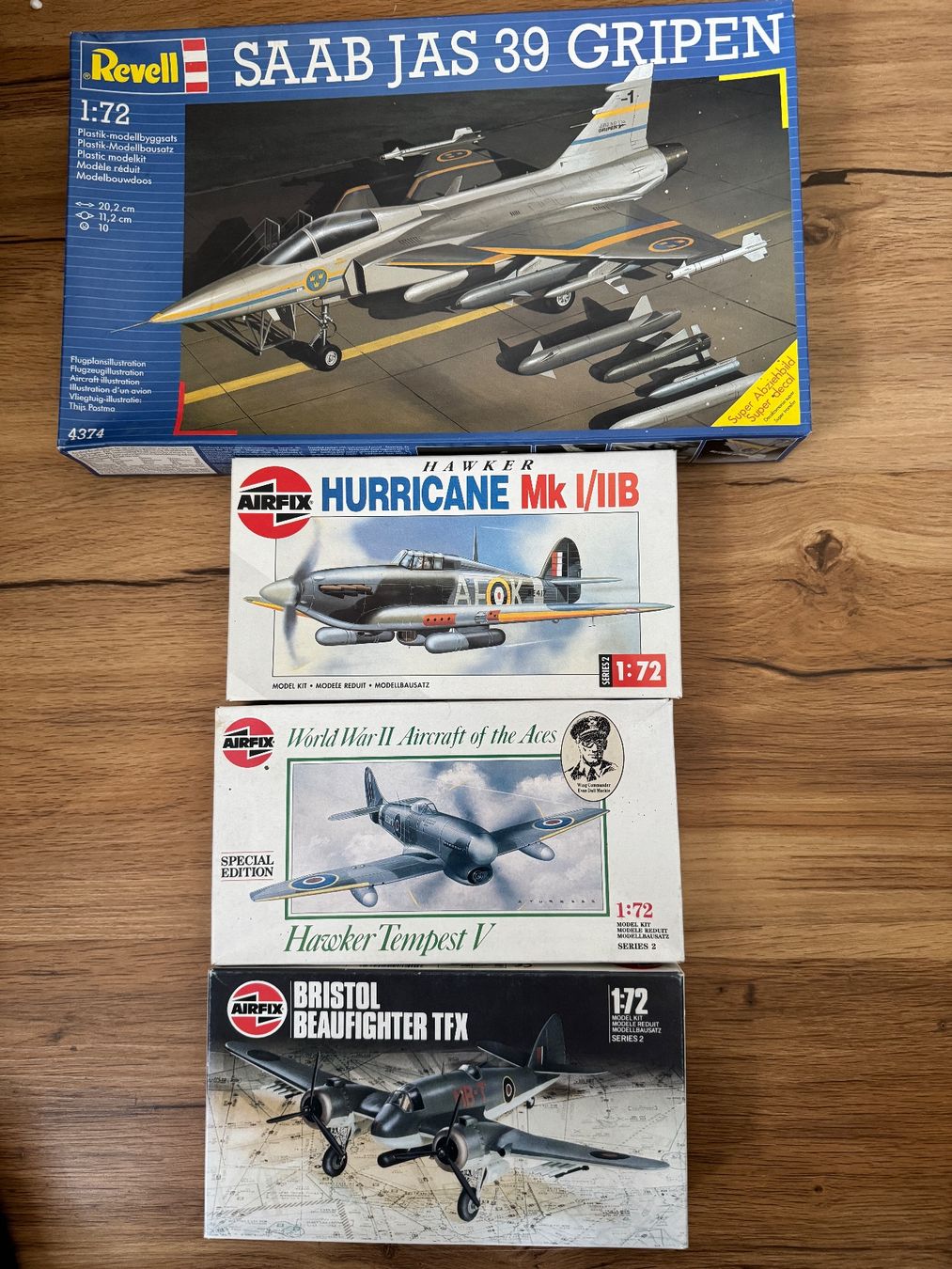 Kit di modellismo & Modellini statici: Flugzeug Modell Bausätze – Nuovo (secondo la descrizione) da Münchenbuchsee venduto da kalapani