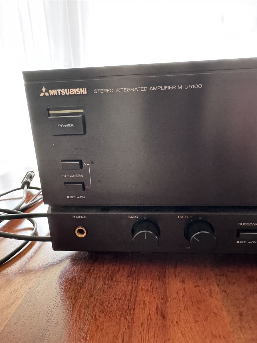 Mitsubishi Verstärker: Mitsubishi Stereo Verstärker M-U5100 – Gebraucht aus Seewen SZ von QM.03 2