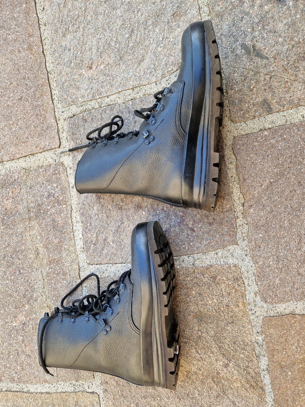 Scarpe da uomo: Scarponi esercito svizzero vecchio stile – Nuovo (secondo la descrizione) da Breno venduto da BorioliD 2
