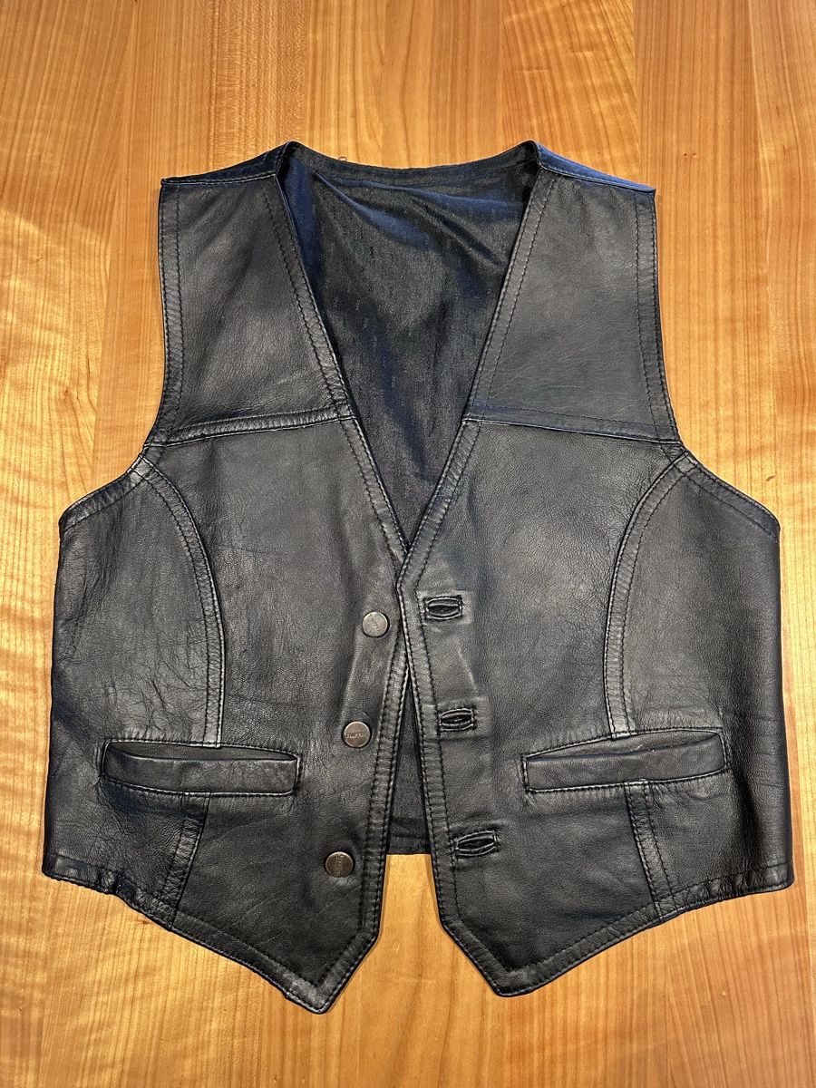 Lotti di vestiti: Leder Set Hose + Weste, Gr. 33 – Usato da Erlinsbach SO venduto da Nuppi66 1