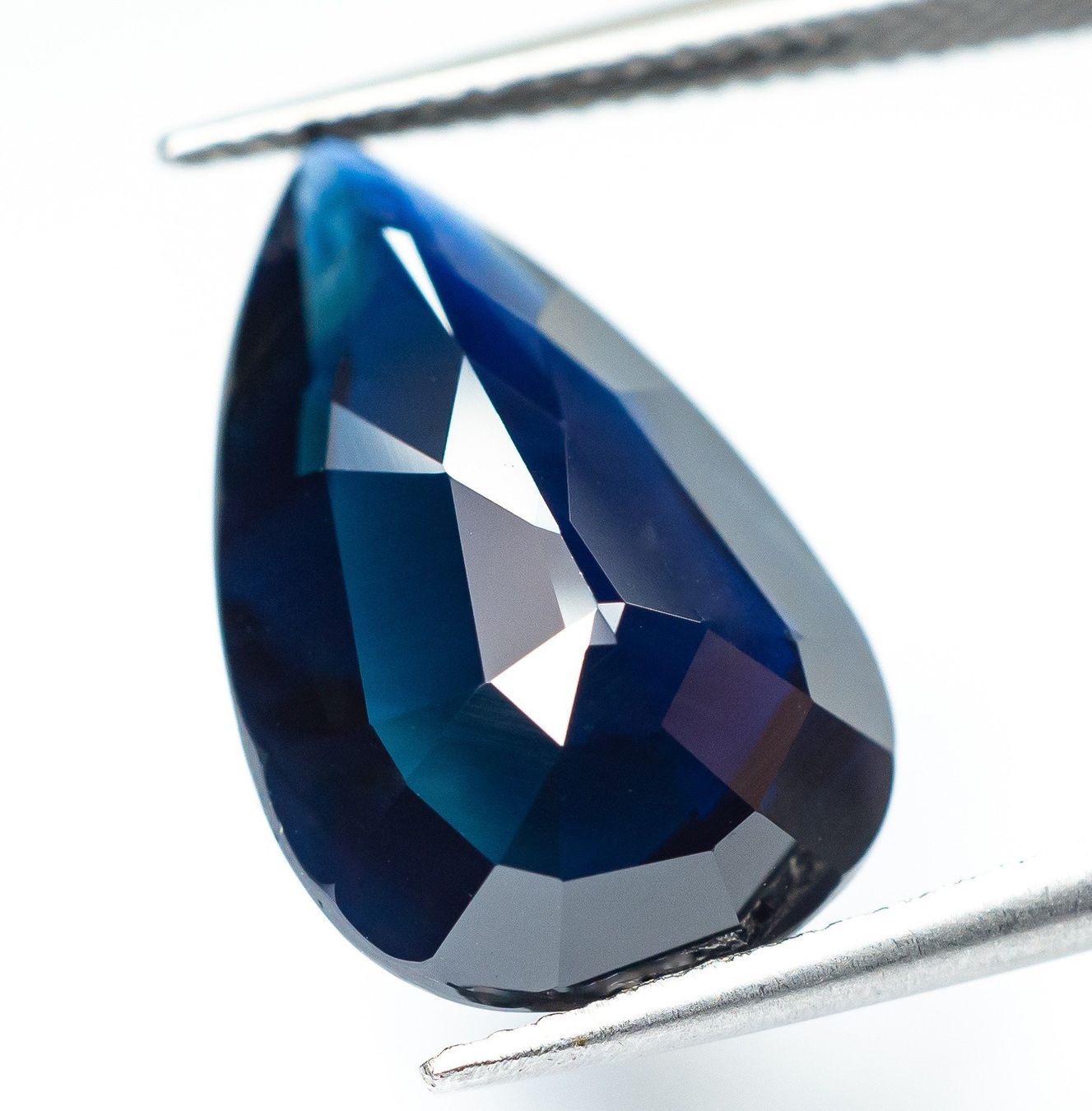 Pierres précieuses: Saphir - 10.75 ct – Neuf avec emballage d'origine à Wohlen AG par tur_gb7n 1