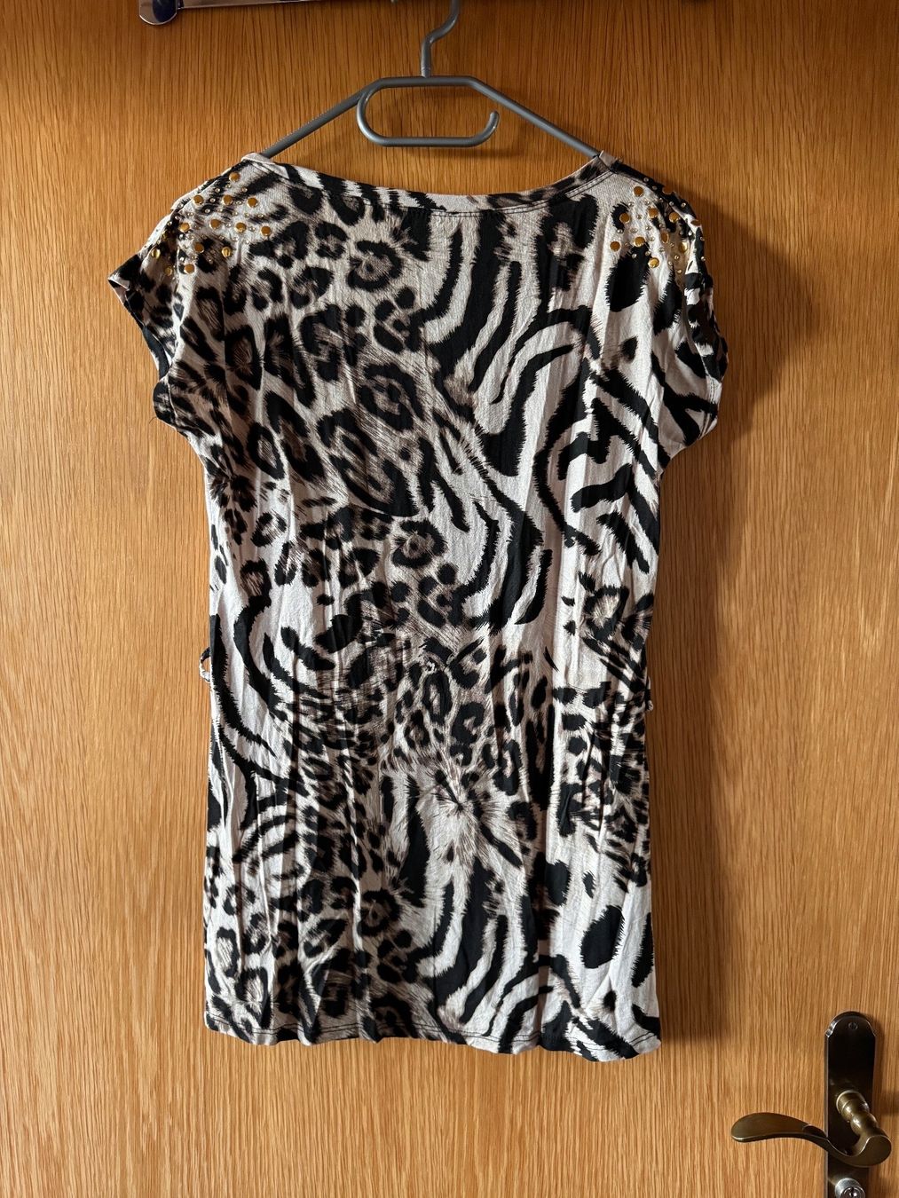 Blusen: Bluse mt Leopardenprint und Applikationen – Gebraucht aus Grosswangen von SALE_SALE_SALE 3