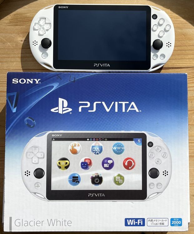 Console PS Vita 2000 (PCH-2000) En Boîte + 5 Jeux - Occasion