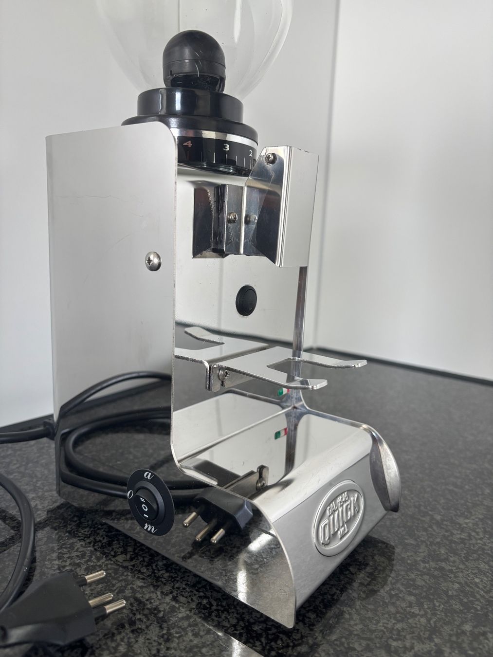 Quick Mill Elettrodomestici da cucina: Kaffeemühle Quick Mill 060EVO-P – Usato da Hildisrieden venduto da AJ28 4