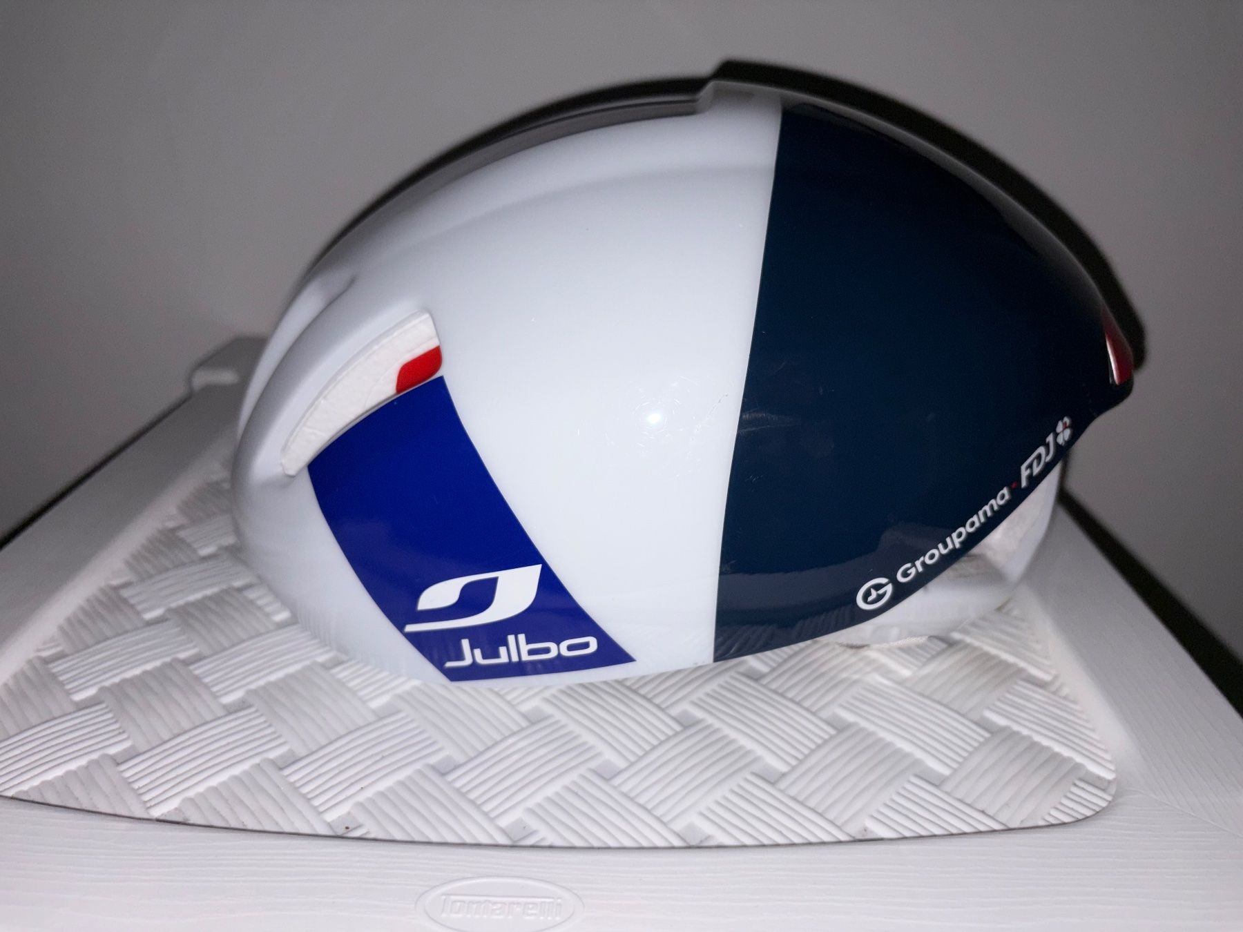 Julbo Caschi: JULBO FINISHER EVO GROUPAMA-FDJ – Usato da Melide venduto da paolo1965 6