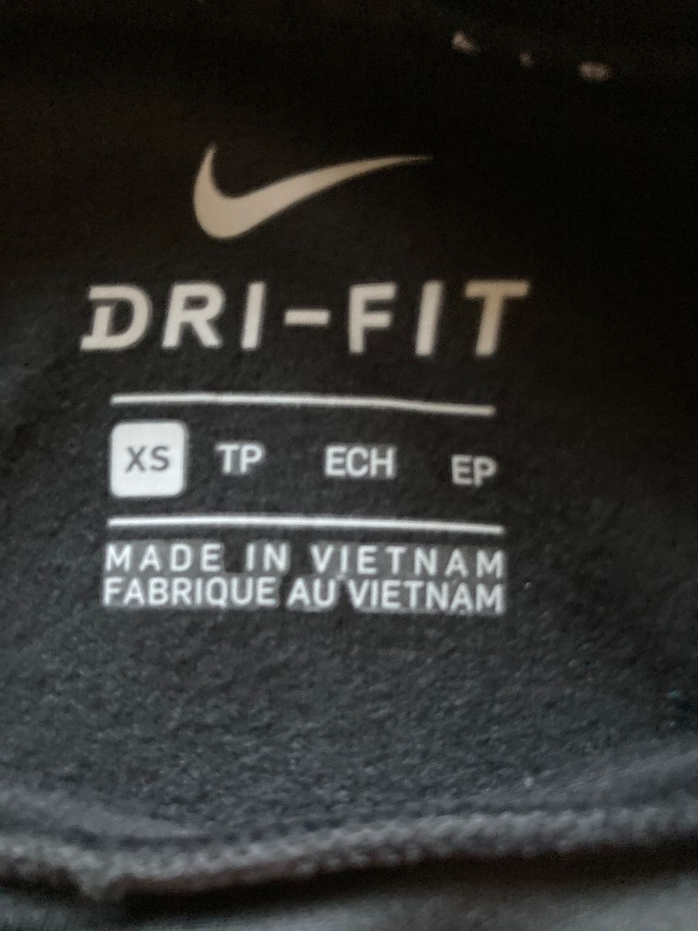 Nike T-shirt: Longsleeve / Langarmshirt – Usato da Zürich venduto da annalaila 2