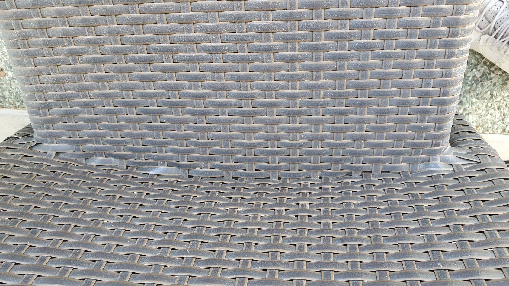 Tables: Gemütliches Gartentisch-Ensemble – D'occasion à Jona par Lucie.P 7
