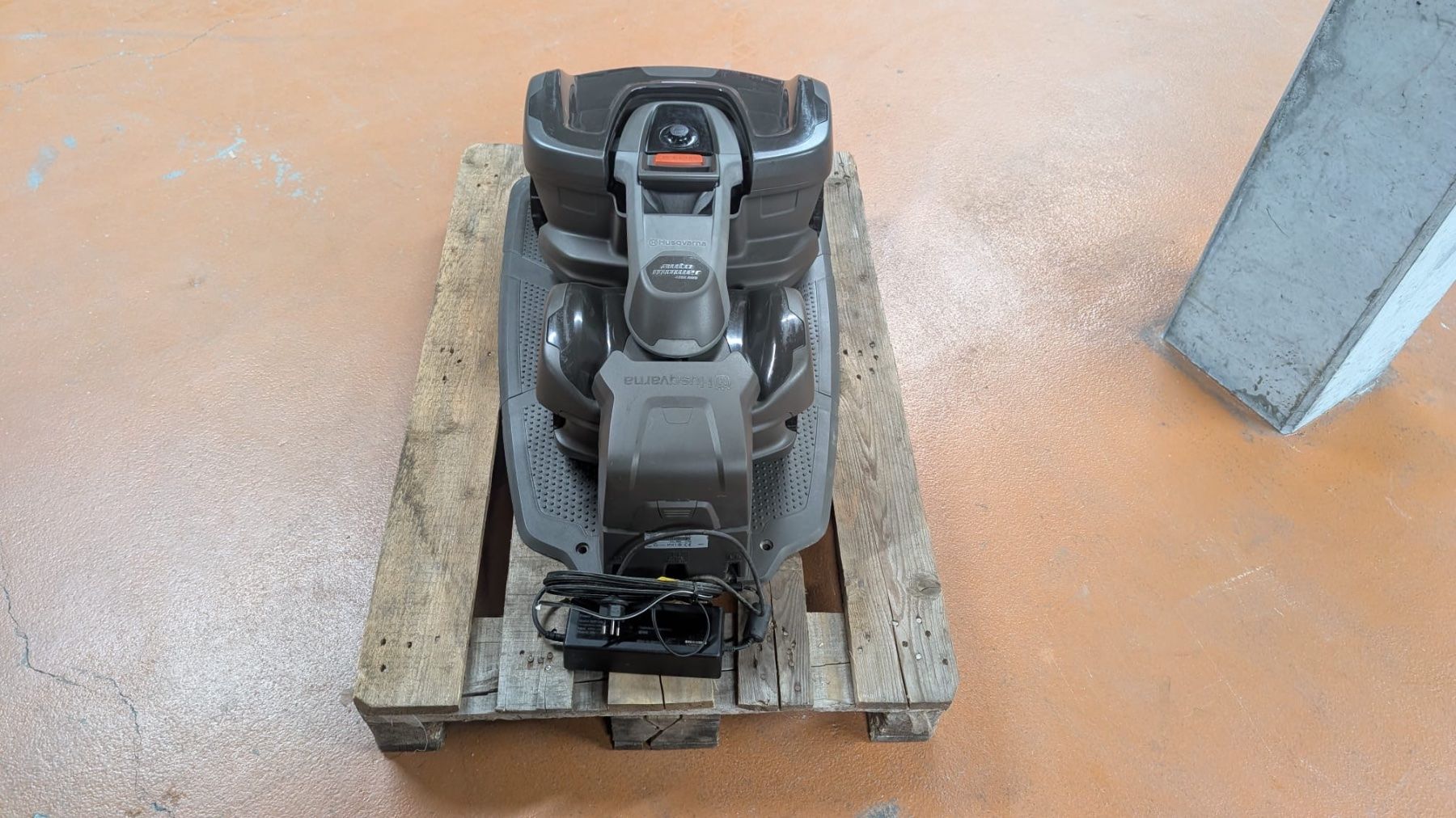 Husqvarna Tagliaerba: Husqvarna Automower 435X AWD – Usato da Lätti venduto da baumi02