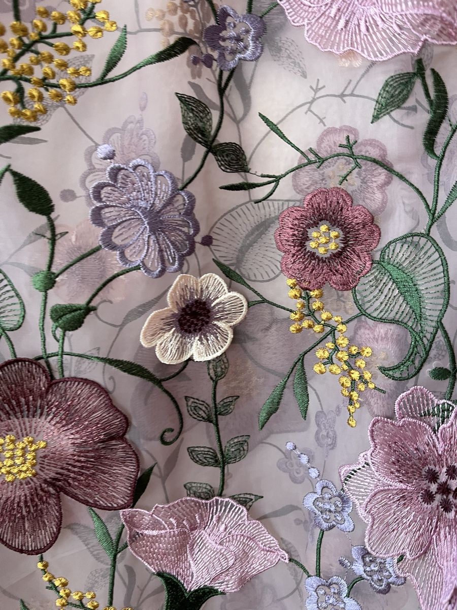 Other Stories Camicette: Bluse von &other Stories mit 3D Blumen – Nuovo (secondo la descrizione) da Andwil SG venduto da sas_m9tn 2