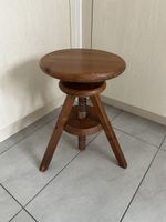 Hocker Holz H 45-64cm. verstellbar, Gebrauchsspuren vorhan