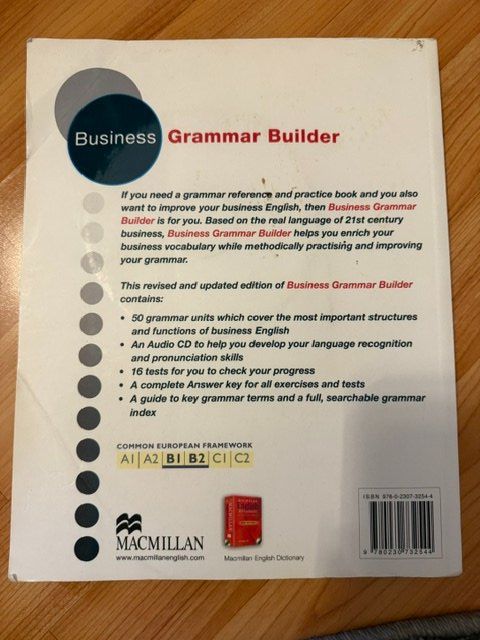 Bücher: Business Grammar Builder mit CD – Gebraucht aus Zürich von easy_ras7 1