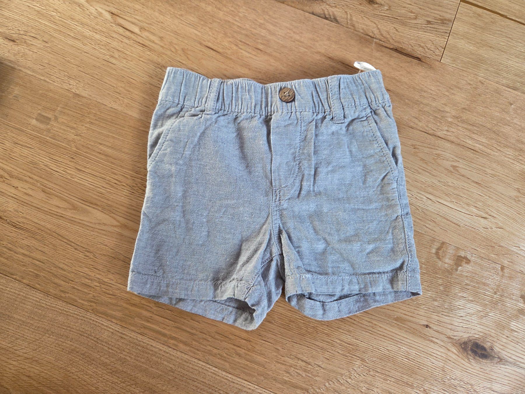 Pantalons: Kurze Hose Gr. 80 – D'occasion à Bremgarten AG par sabrownie