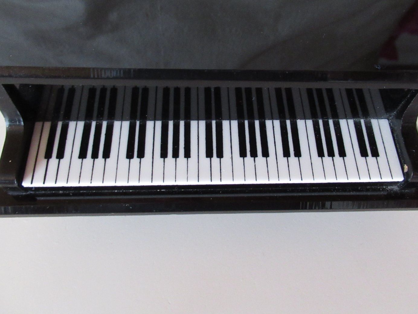 Carillon: Musik-Spiel-Dose Piano – Usato da Frauenkappelen venduto da HDPerle 4