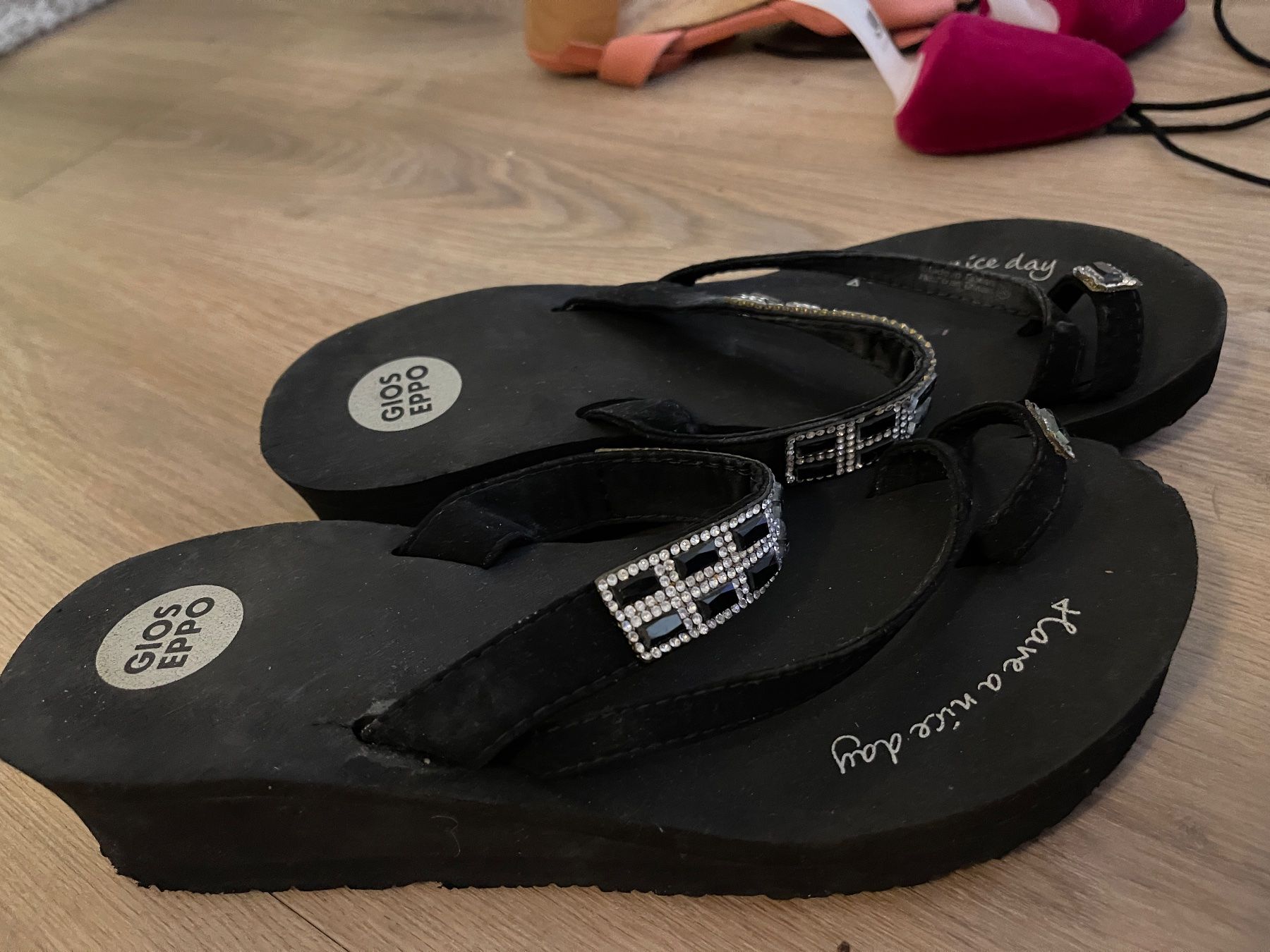 Flipper: FlipFlops – Usato da Winterthur venduto da mje_t9cr 1