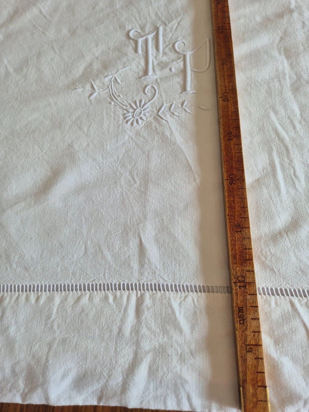 Linge de lit: Leintuch Monogramm TP bestickt, 300x205 cm – D'occasion à Bern par aronari 4