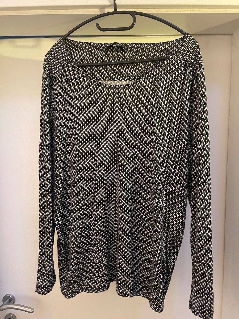 Opus Maglioni & Felpe: Opus Shirt. Gr.42 – Usato da St. Ursen venduto da B1993