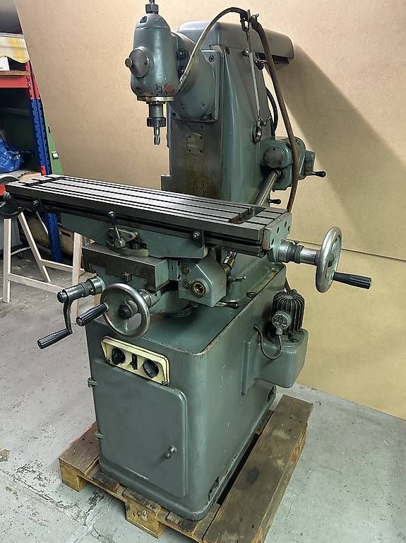 Tutte le macchine: Fräsmaschine Super Vetta – Usato da Allschwil venduto da baese84