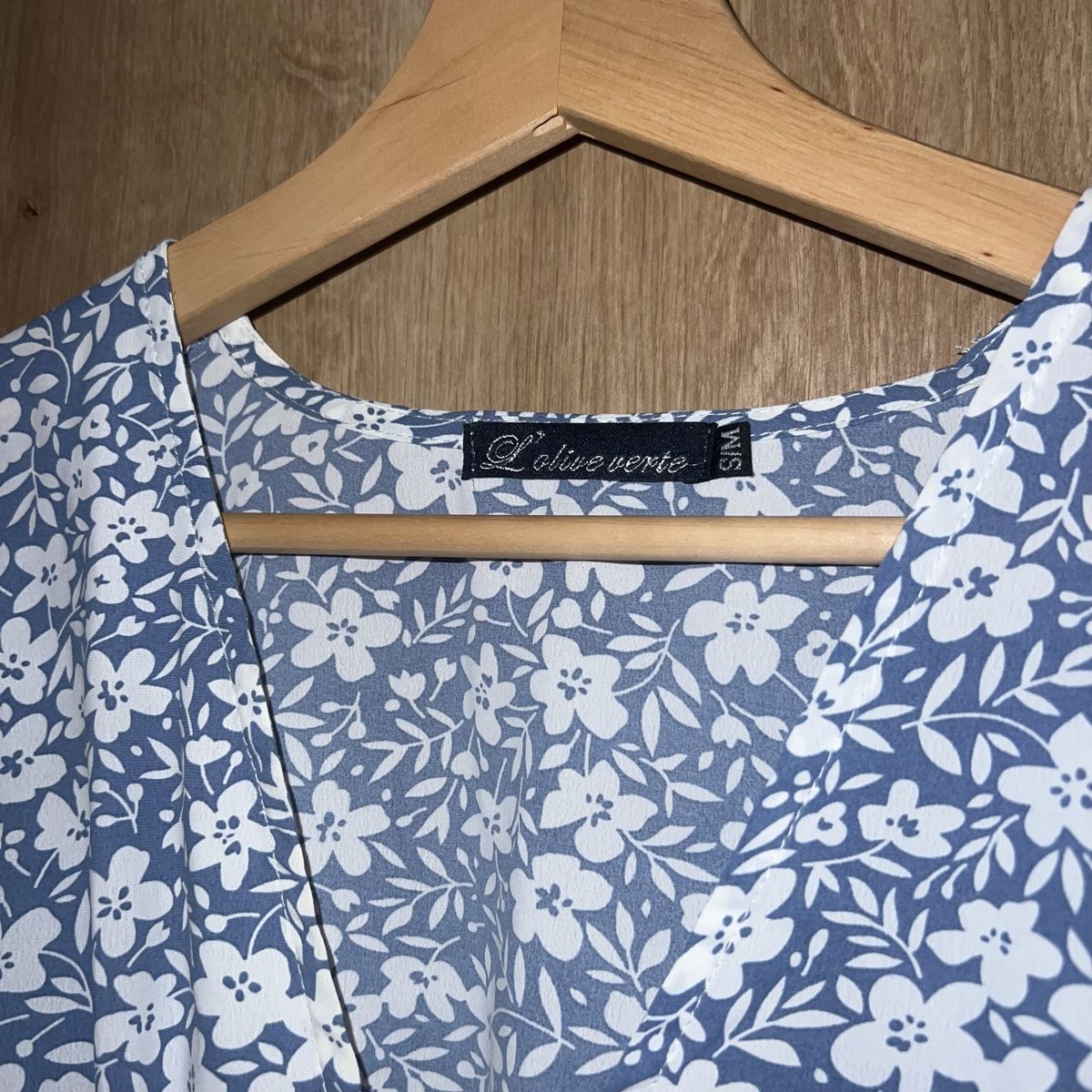 Vestiti: Sommerkleid Blumenmuster – Nuovo (secondo la descrizione) da Chur venduto da noe_mh8b 1