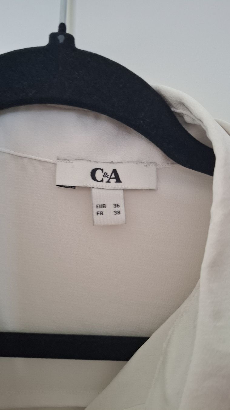 C&A Chemisiers: C&A blouse cream size EUR 36  – D'occasion à Hausen am Albis par ann_2kkx 1