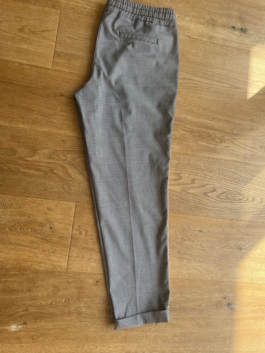 Opus Pantaloni: Herrenhose 50 – Usato da Effretikon venduto da erbaeff 1
