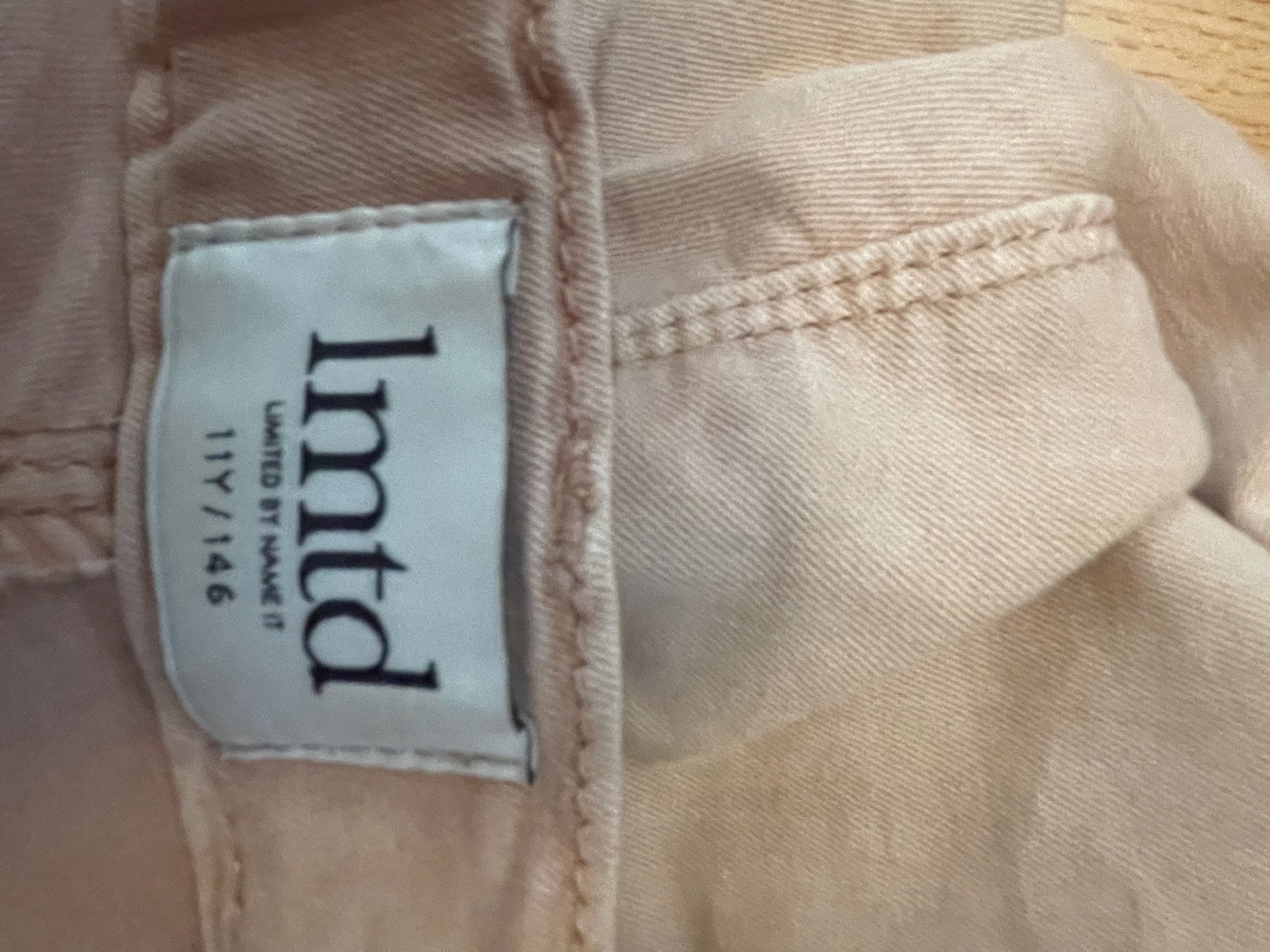 Pantaloni: LMTd Jeans 146 – Nuovo (secondo la descrizione) da Muttenz venduto da Susanne81002 6
