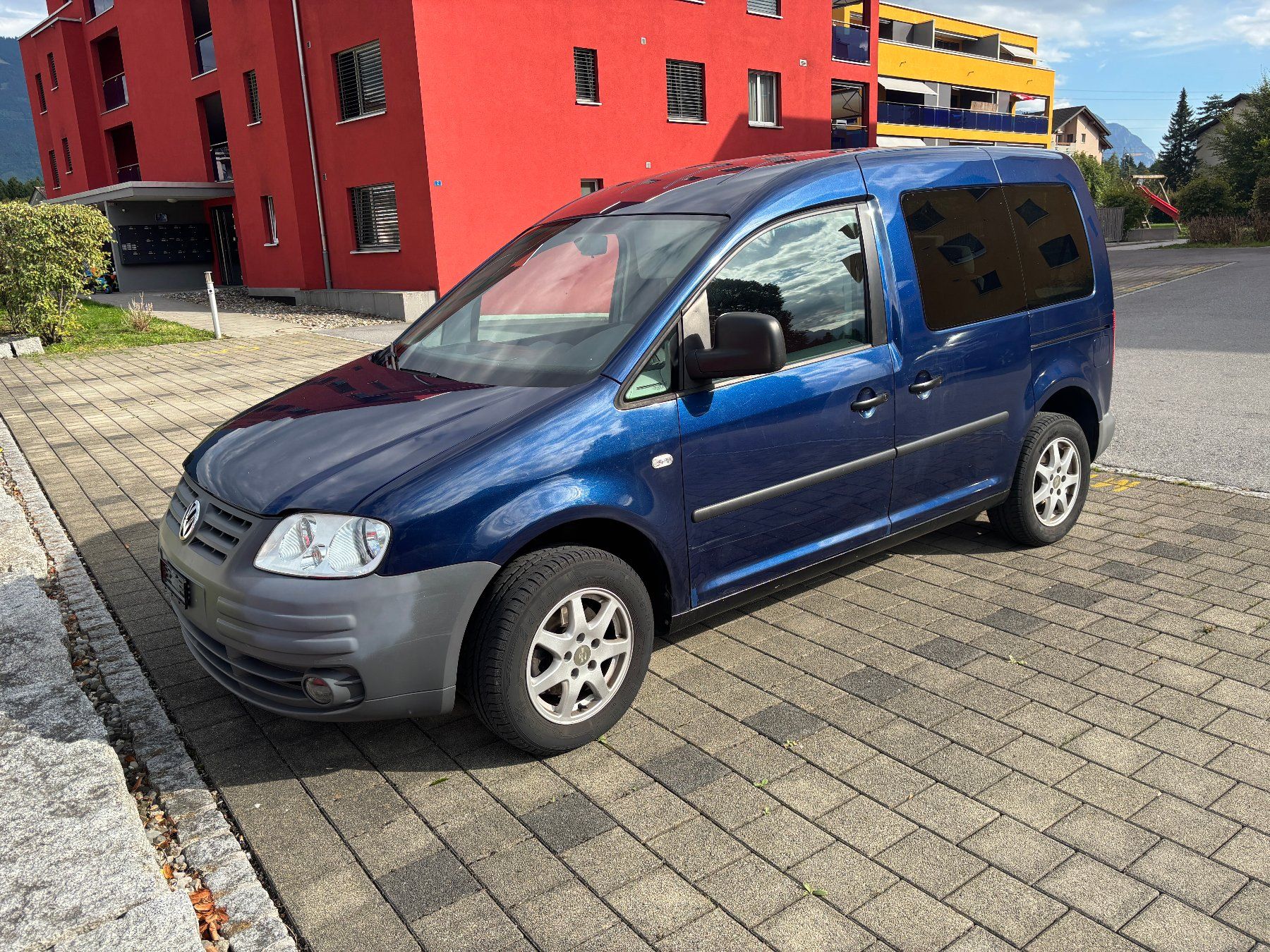 VW Automobili: VW Caddy 1.9 TDI - 7 Plätze – Usato da Gams venduto da mir_n5kk