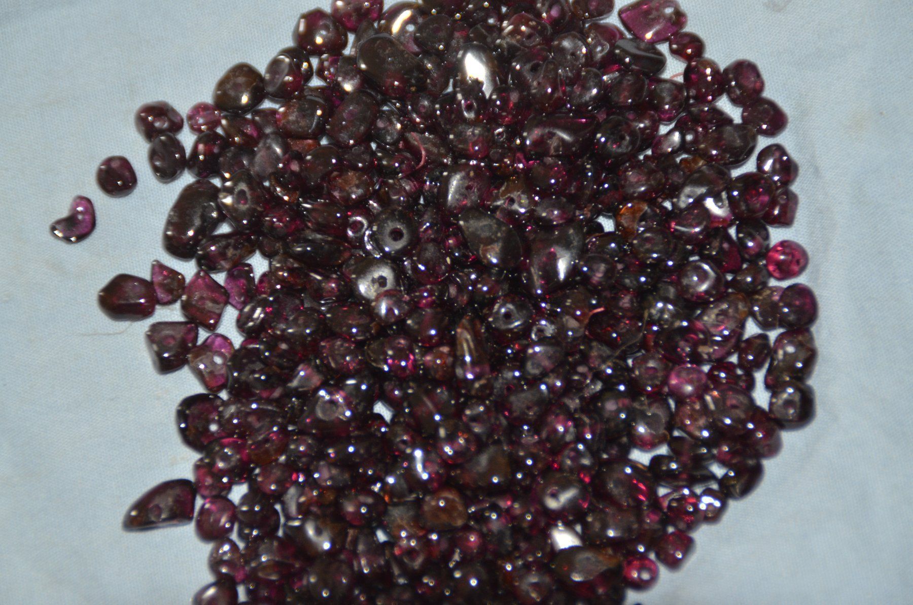 Pietre preziose: Granat Trommelsteine – Usato da Schmerikon venduto da Indio75
