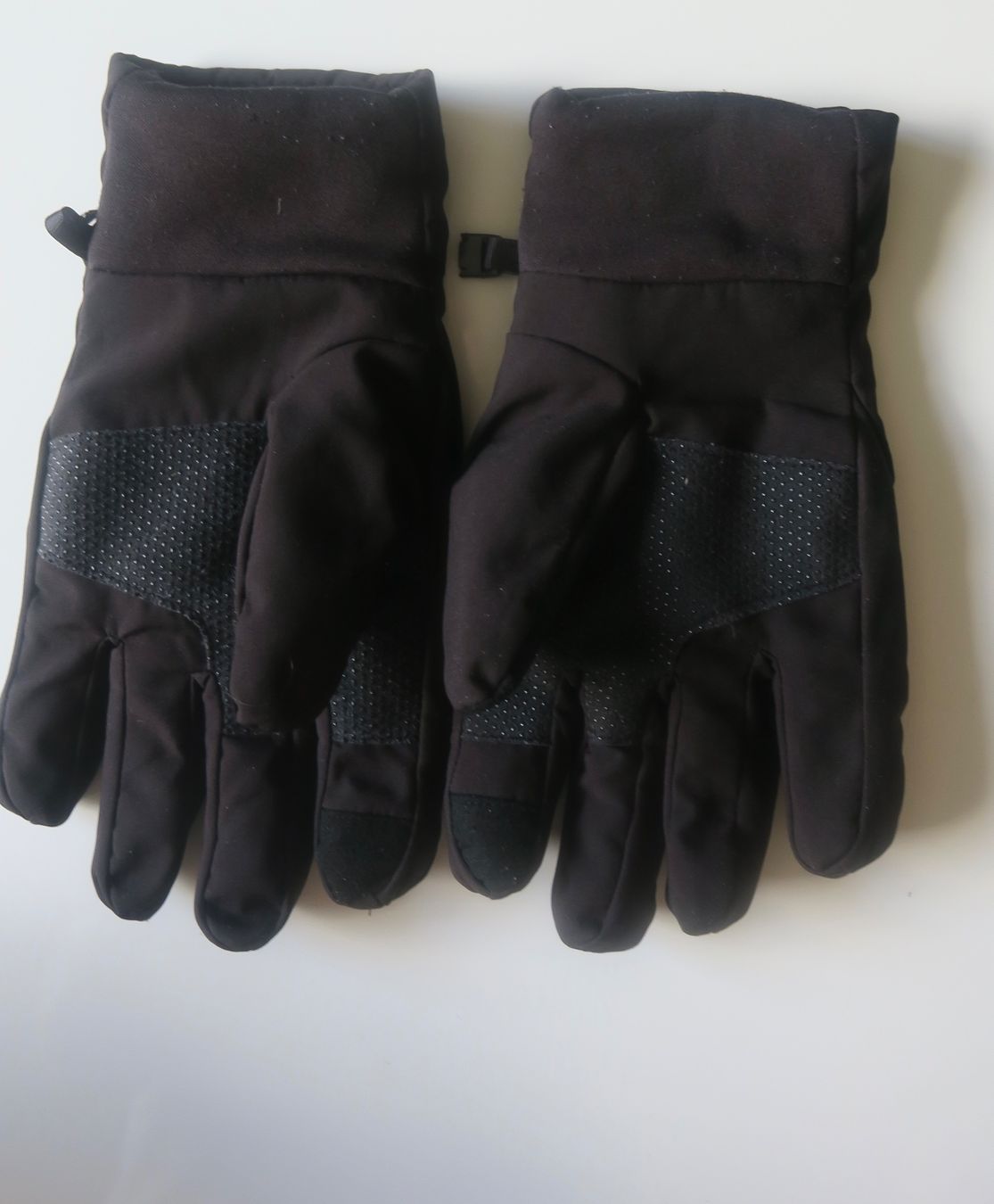 Guanti & manicotti: Ski Handschuhe S/M – Usato da Davos Platz venduto da Infinity795 2