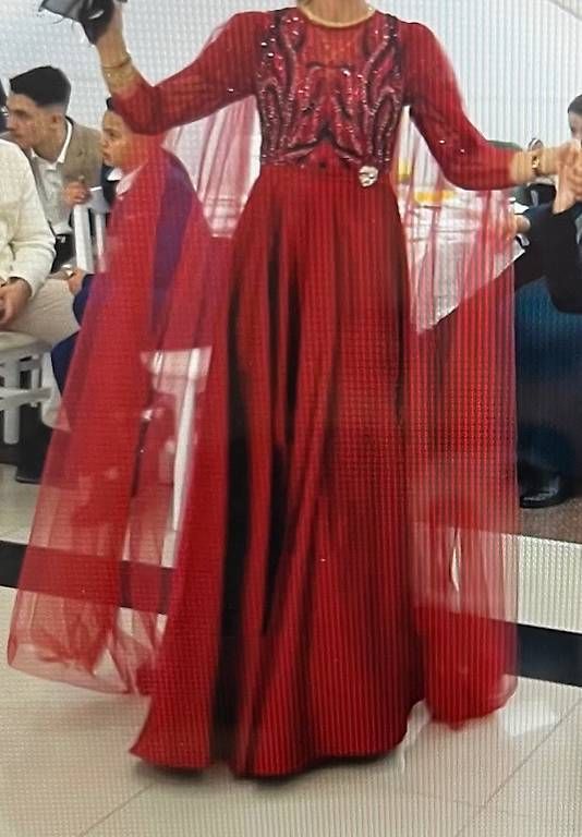 Kleider: Abendkleid – Gebraucht aus Würenlos von Donas1991