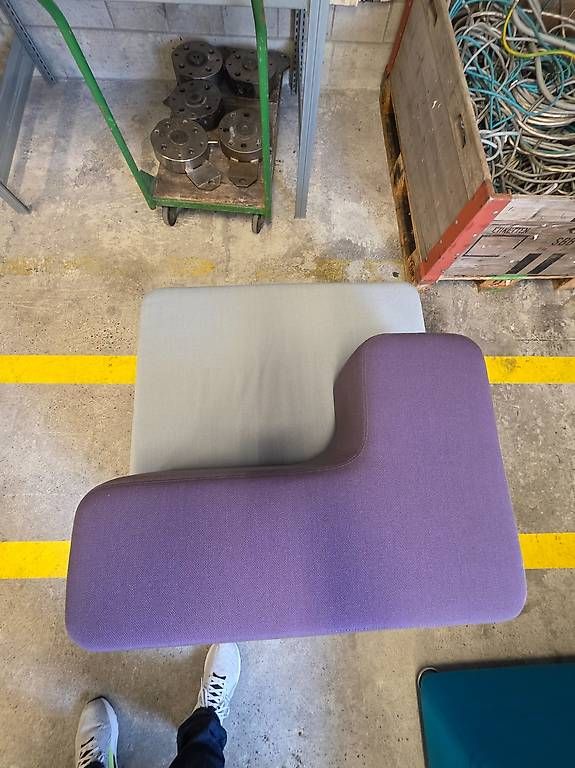 Poltrone: Sitzlounge-Kollektion (pro Set) – Usato da Winterthur venduto da mmoberwinti 3