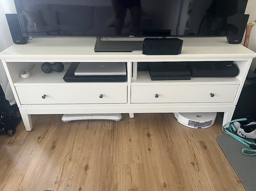 Mobili TV: Fernsehmöbel Ikea – Usato da Feldbrunnen venduto da sim_2kw2 1