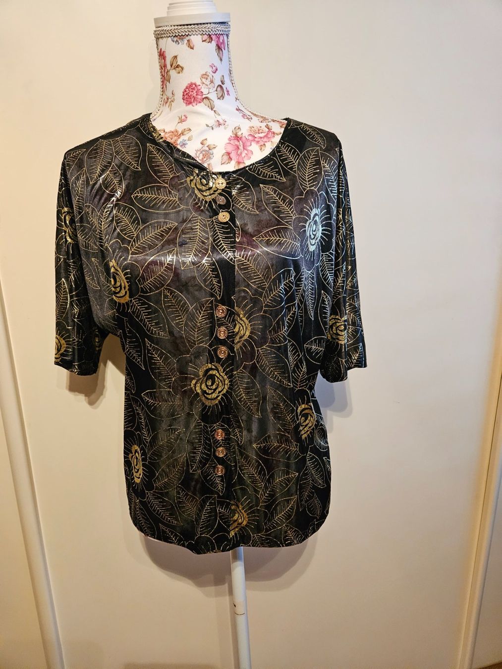 T-Shirts: Damen Shirt Gr 40 – Neu (gemäss Beschreibung) aus Landquart von Snug01