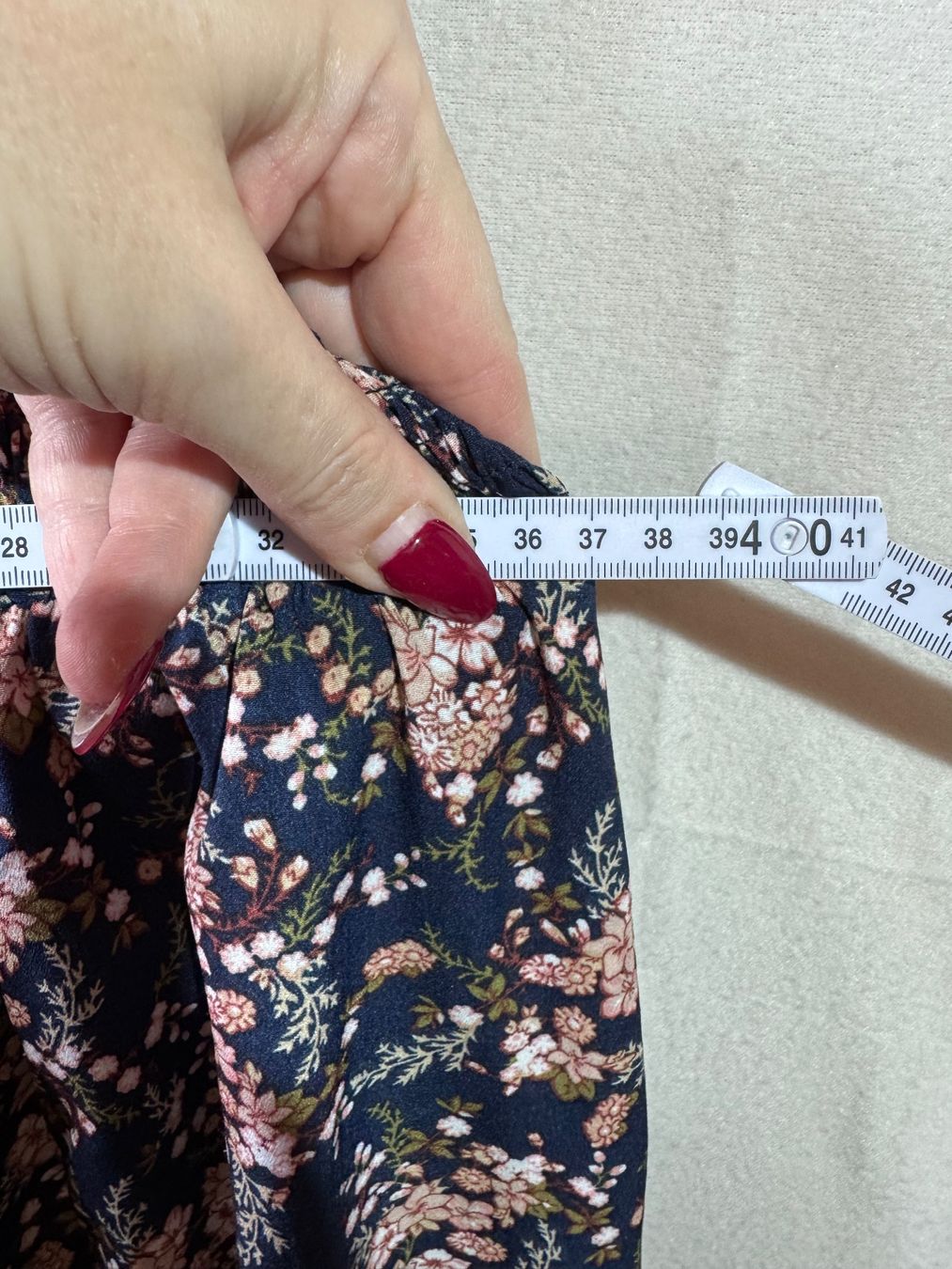 Vestiti: Maxikleid mit eingenähter Shorts von Temt Gr XS/S – Usato da Grosswangen venduto da SALE_SALE_SALE 8