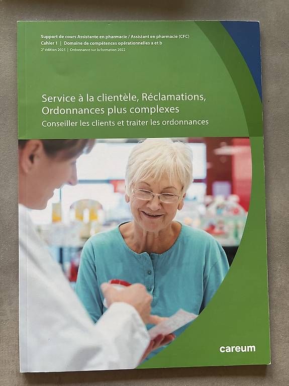 Livres: Support de cours Assistant-e en pharmacie(CFC) – D'occasion à Auvernier par Virginiegw 3