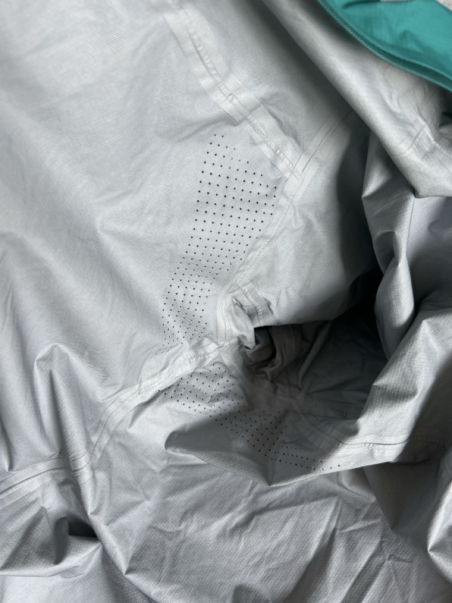 Dynafit Giacche: Veste imperméable Dynafit vert bleu taille M – Usato da Biel/Bienne venduto da ponpon_bleu 3