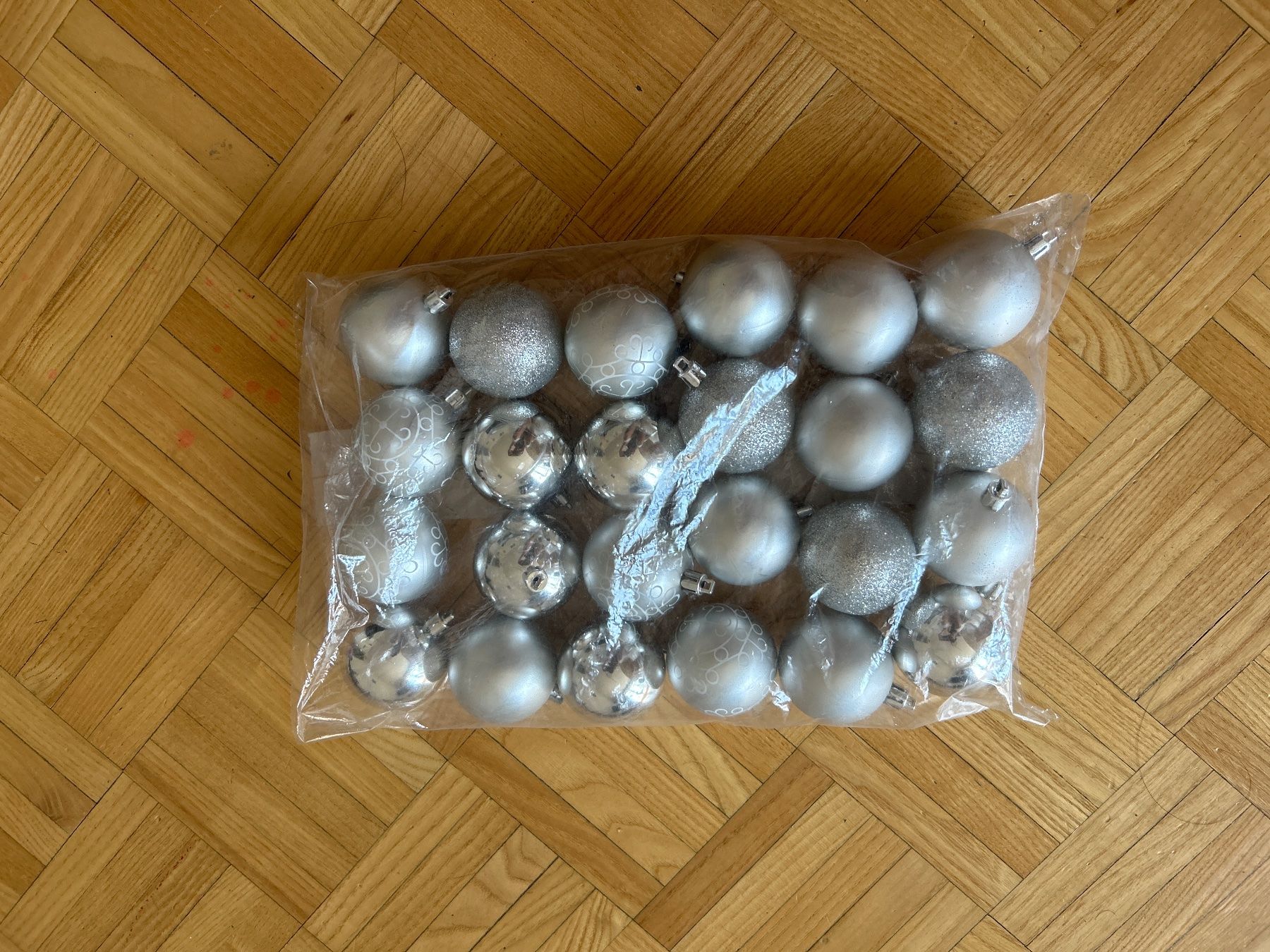 Alle Dekorationen: Weihnachtskugeln – Gebraucht aus Urdorf von 2msa2