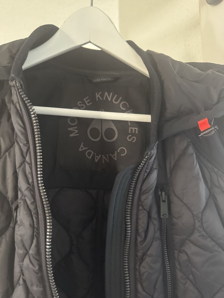 Moose Knuckles Gilets & Westen: Moose Knuckles Daunen Weste – Gebraucht aus zürich von dalia06 1