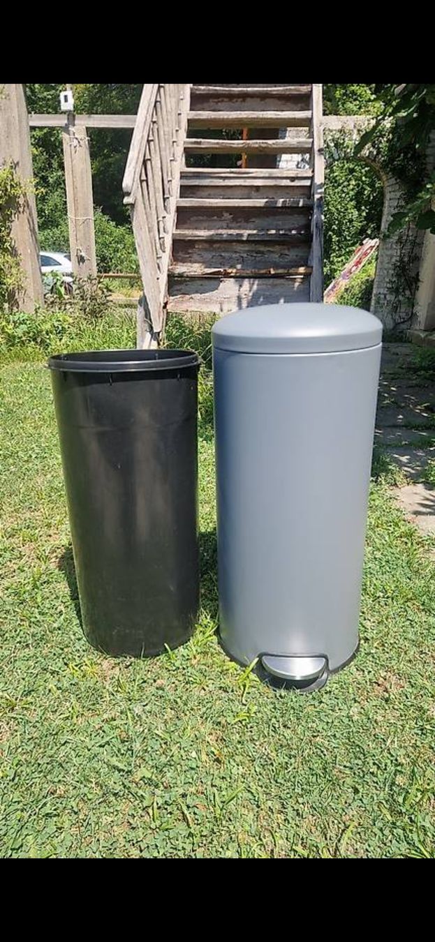 Poubelles: Treteimer grau  – D'occasion à Winterthur par simonc_95