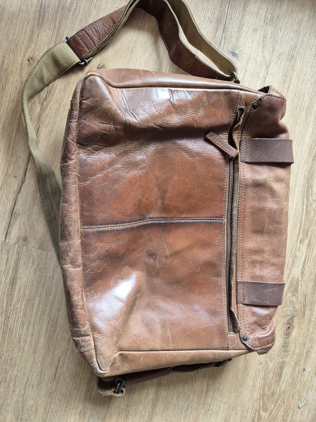 Koffer & Taschen: Ledertasche, Messenger Bag, Umhängetasche – Gebraucht aus Hettlingen von janalea 2