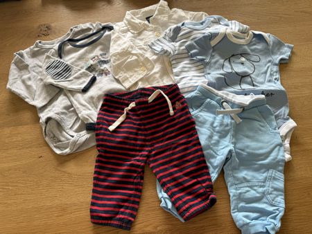 Kleiderpaket Junge Grösse 62/68