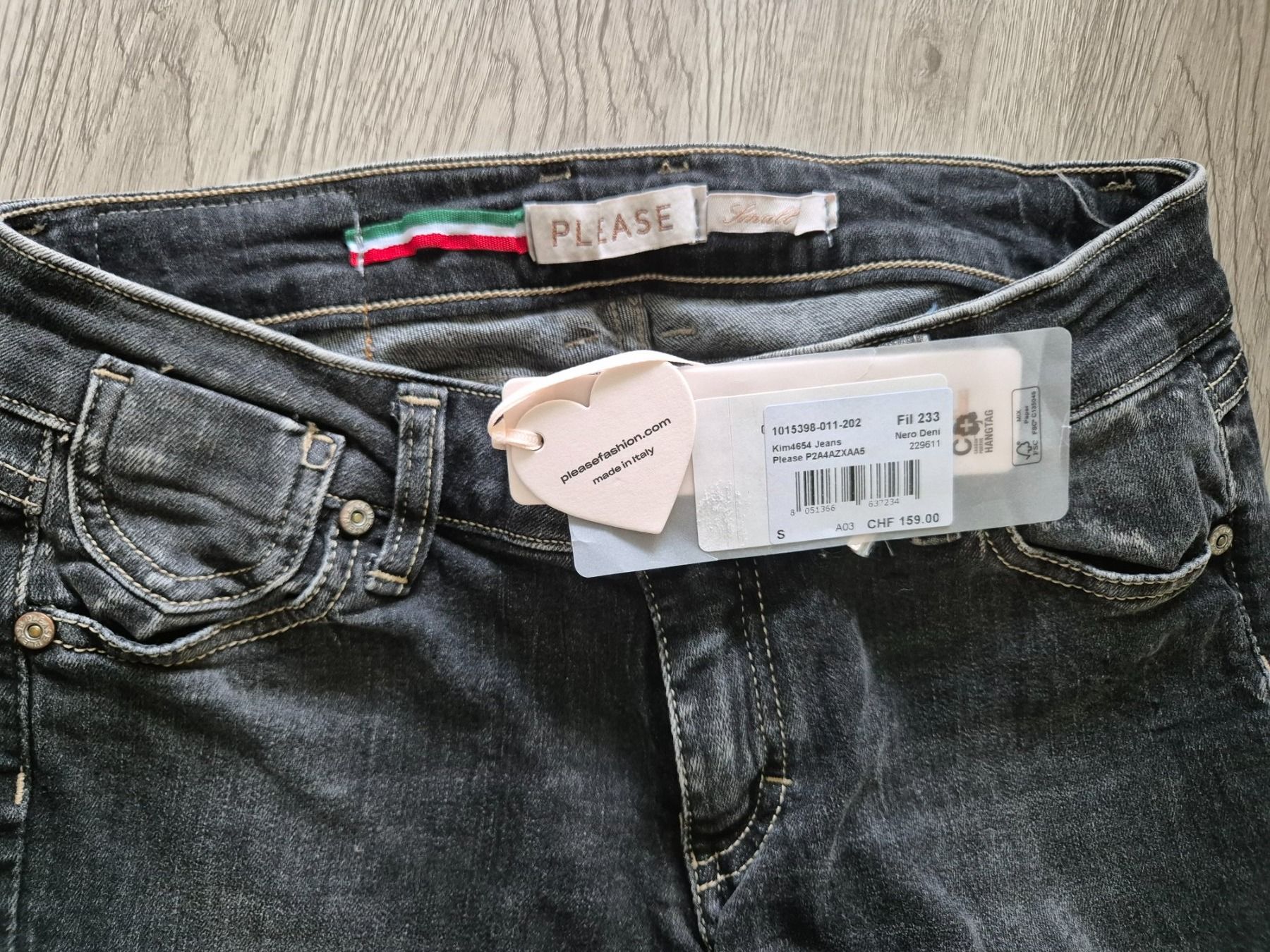 Please Jeans Pantaloni: NEUE Please Hose Gr. S – Nuovo e nell'imballaggio originale da Weisslingen venduto da monkeyboarder 2