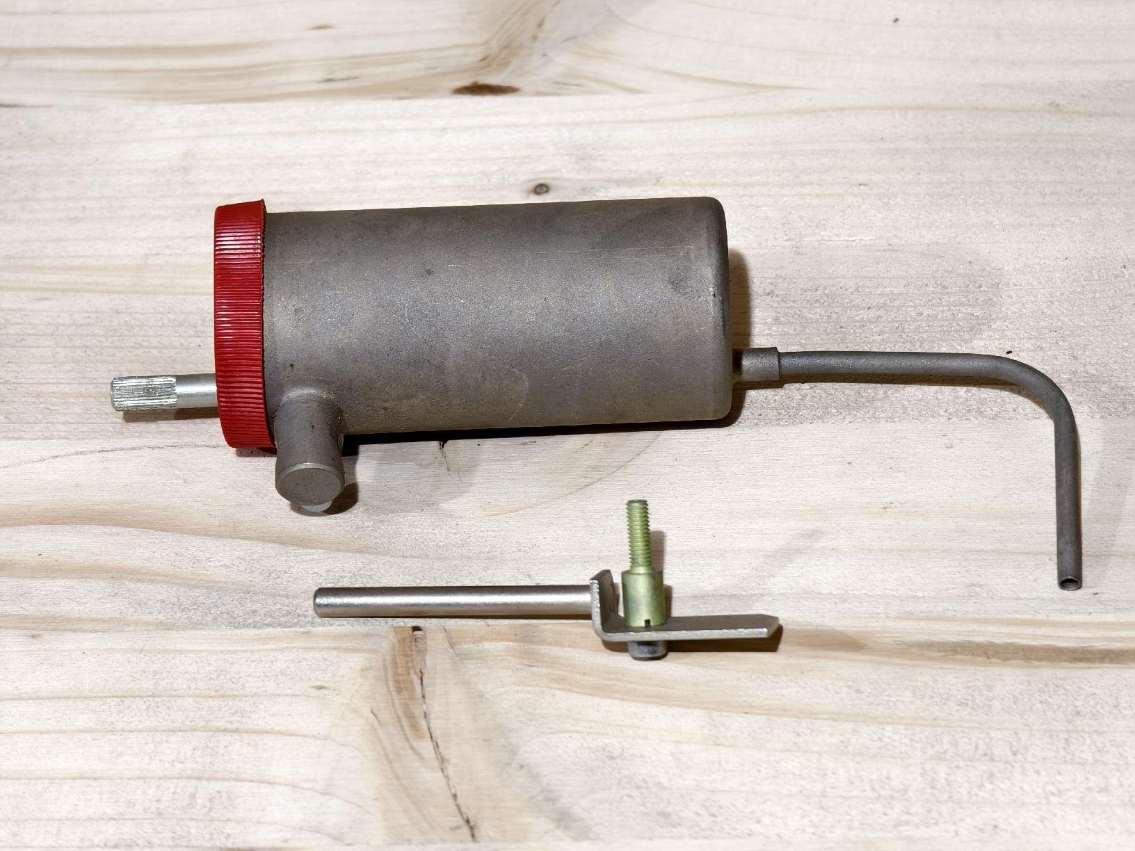 Bosch Tutti pezzi di ricambio auto: Original BOSCH Öler / Zentralschmierungspumpe – Nuovo (secondo la descrizione) da Ottoberg venduto da KingTony 1