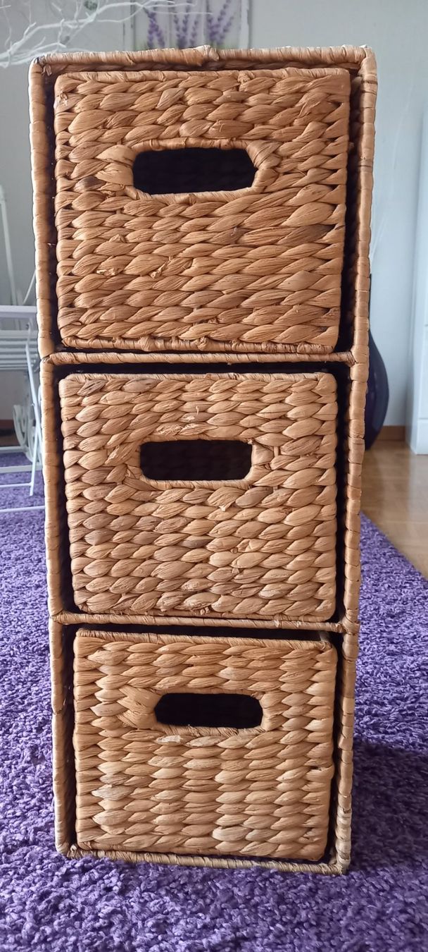 Cassettiere: Rattanmöbeli mit 3.Schubladenn – Usato da Frick venduto da sika1960